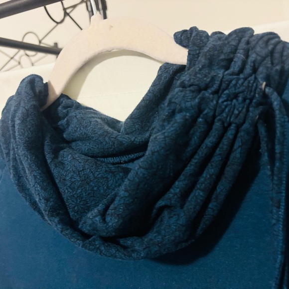 Nomads Hemp Wear Pocket Tunic in Midnight Navy - Picture 7 of 8